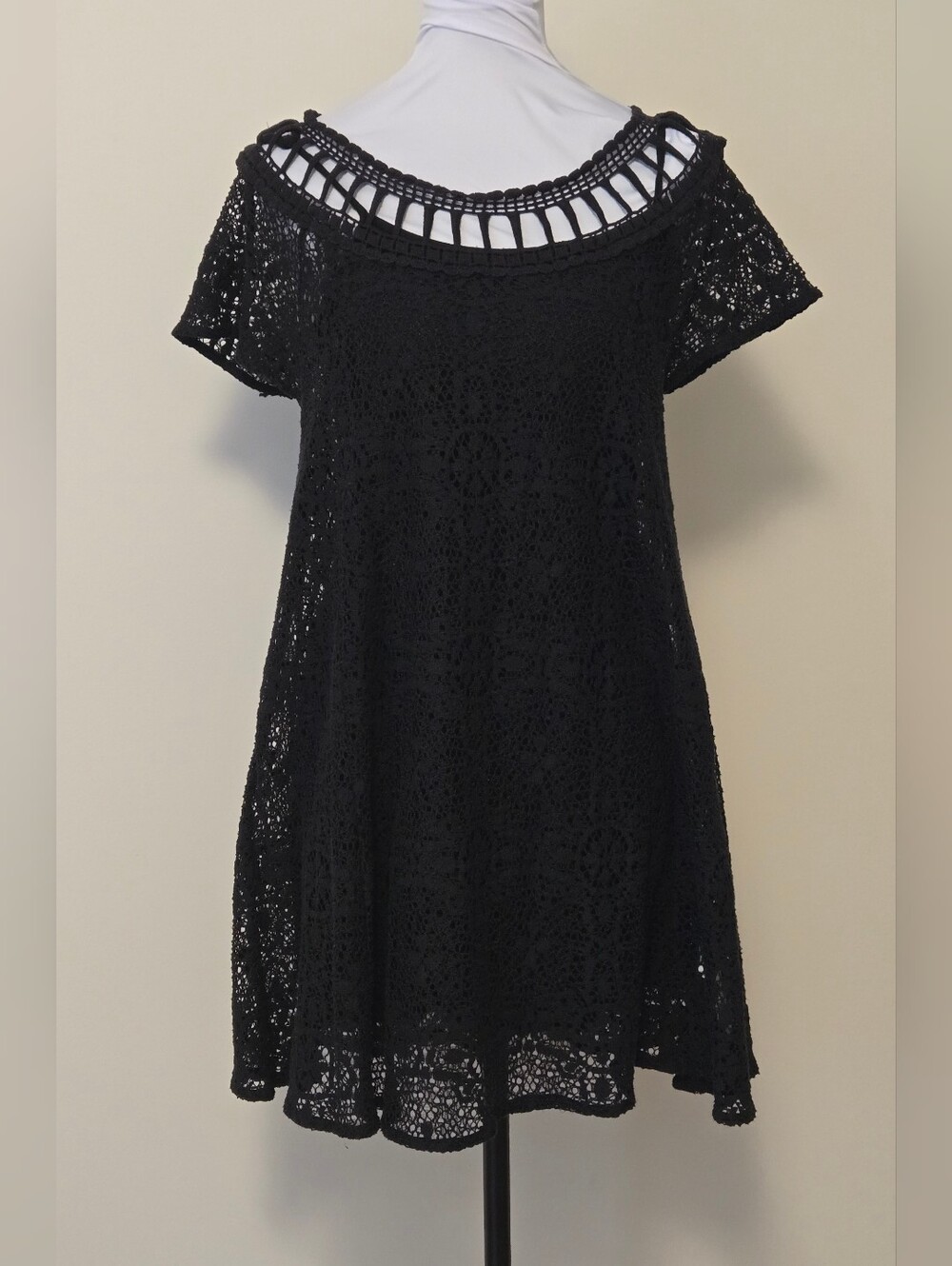 Free People Black Lined Crochet Lace Cutout Cap Sleeve Mini Dress Babydoll Small